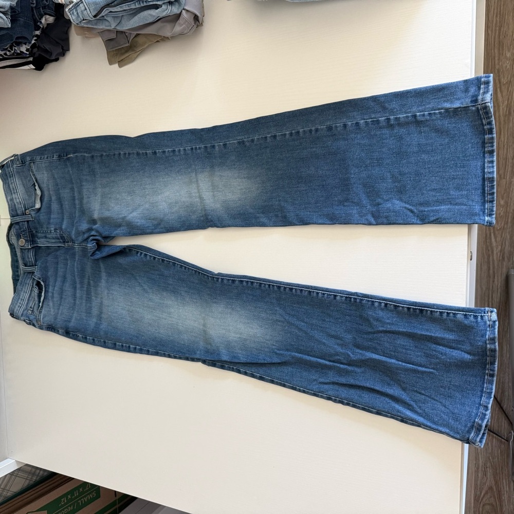 Lucky Brand Blue Flare Women's Jeans